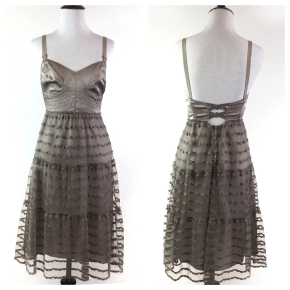 Philosophy Dresses & Skirts - Philosophy De Alberta Ferretti Lace Overlay Dress